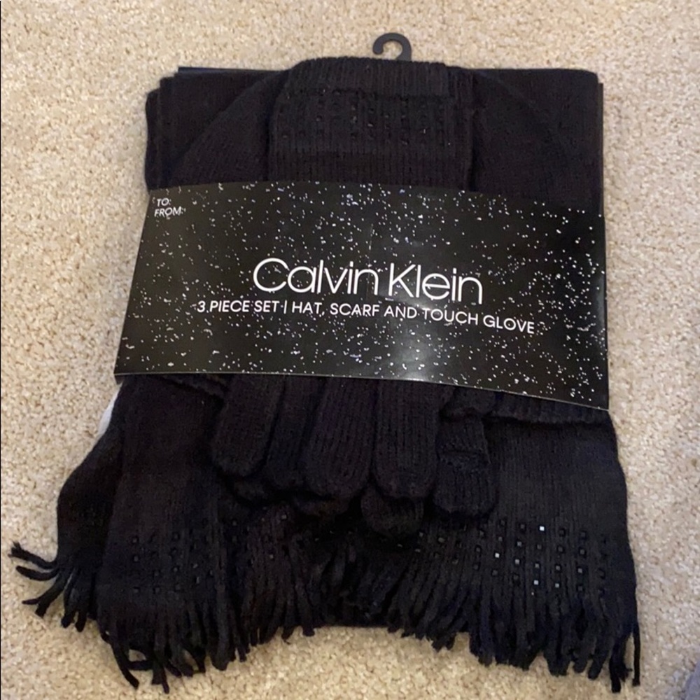 Calvin Klein Glove set